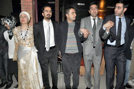 Özel Kampüs Dershanesi öğrenci ve öğretmenleri yoğun geçen YGS hazırlığı stresini atmak için düzenlenen moral gecesinde buluştular.