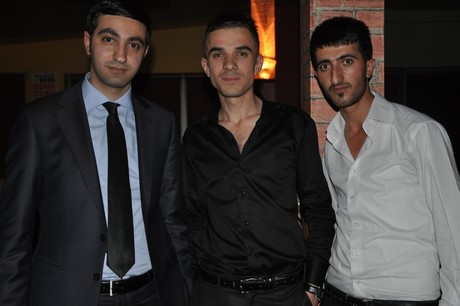 Özel Kampüs Dershanesi öğrenci ve öğretmenleri yoğun geçen YGS hazırlığı stresini atmak için düzenlenen moral gecesinde buluştular.