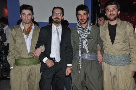 Özel Kampüs Dershanesi öğrenci ve öğretmenleri yoğun geçen YGS hazırlığı stresini atmak için düzenlenen moral gecesinde buluştular.