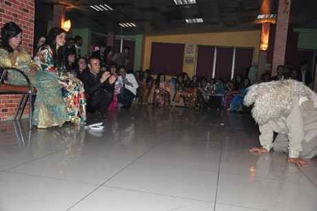 Özel Kampüs Dershanesi öğrenci ve öğretmenleri yoğun geçen YGS hazırlığı stresini atmak için düzenlenen moral gecesinde buluştular.