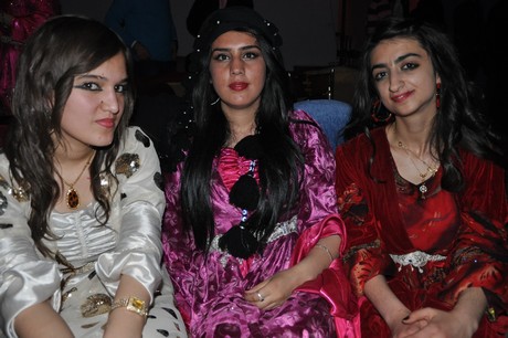 Özel Kampüs Dershanesi öğrenci ve öğretmenleri yoğun geçen YGS hazırlığı stresini atmak için düzenlenen moral gecesinde buluştular.