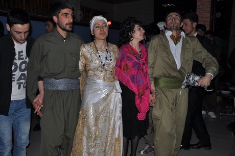 Özel Kampüs Dershanesi öğrenci ve öğretmenleri yoğun geçen YGS hazırlığı stresini atmak için düzenlenen moral gecesinde buluştular.