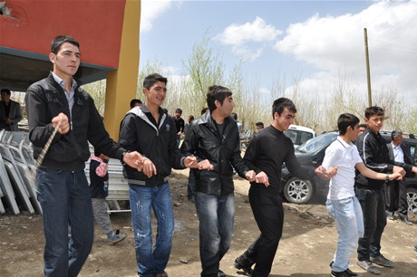 Yüksekova'da 07.08.05.2011 tarihleri arasında evlenen çiftleri sizler için sayfamıza taşıdık. Yüksekova Güncel olarak tüm çiftlerimize mutluluklar dileriz.