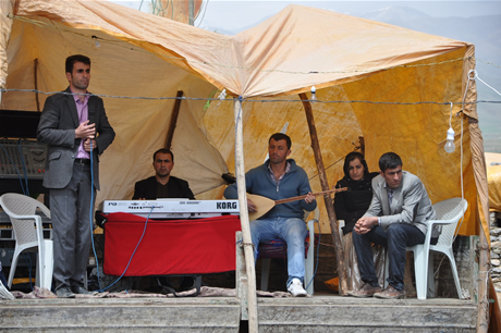 Yüksekova'da 07.08.05.2011 tarihleri arasında evlenen çiftleri sizler için sayfamıza taşıdık. Yüksekova Güncel olarak tüm çiftlerimize mutluluklar dileriz.