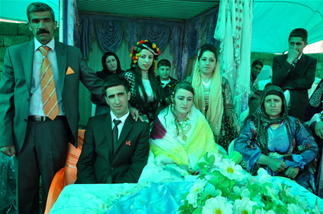 Yüksekova'da 07.08.05.2011 tarihleri arasında evlenen çiftleri sizler için sayfamıza taşıdık. Yüksekova Güncel olarak tüm çiftlerimize mutluluklar dileriz.