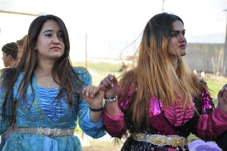 Yüksekova'da 07.08.05.2011 tarihleri arasında evlenen çiftleri sizler için sayfamıza taşıdık. Yüksekova Güncel olarak tüm çiftlerimize mutluluklar dileriz.