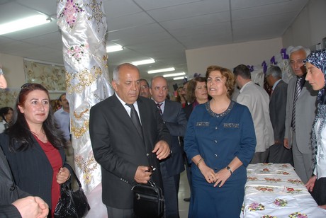 Yüksekova'da Halk Eğitim Müdürlüğü tarafından 2010-2011 yıl sonu sergisi açıldı.