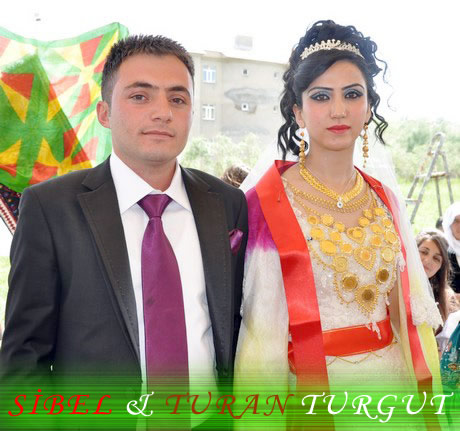 Yüksekova'da 01 ile 05 Haziran 2011 tarihleri arasında  evlenen çiftleri sizler için sayfamıza taşıdık. Yüksekova Güncel olarak tüm çiftlerimize mutluluklar dileriz.