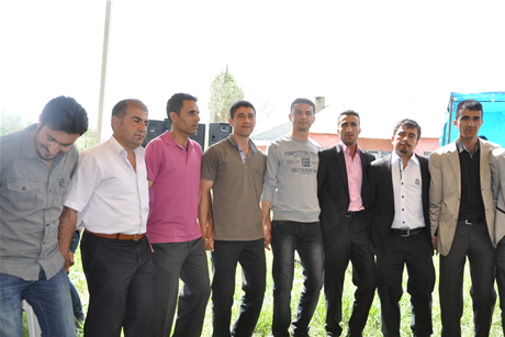 Yüksekova'da 01 ile 05 Haziran 2011 tarihleri arasında  evlenen çiftleri sizler için sayfamıza taşıdık. Yüksekova Güncel olarak tüm çiftlerimize mutluluklar dileriz.