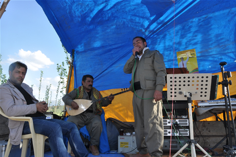 Yüksekova'da 01 ile 05 Haziran 2011 tarihleri arasında  evlenen çiftleri sizler için sayfamıza taşıdık. Yüksekova Güncel olarak tüm çiftlerimize mutluluklar dileriz.