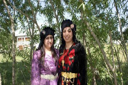 Yüksekova'da 18-19 Haziran 2011 tarihleri arasında yapılan düğünleri sizler için sayfamıza taşıdık.