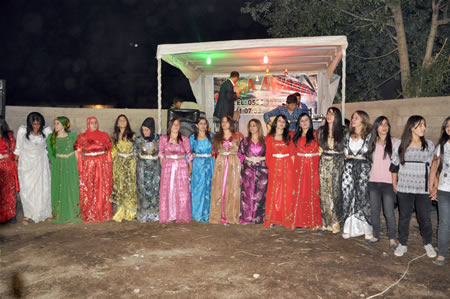 Yüksekova'da 18-19 Haziran 2011 tarihleri arasında yapılan düğünleri sizler için sayfamıza taşıdık.