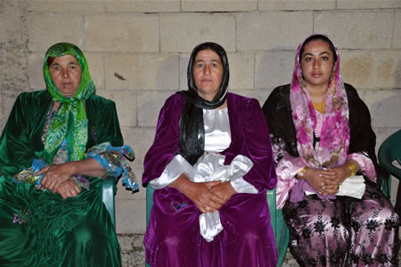 Yüksekova'da 18-19 Haziran 2011 tarihleri arasında yapılan düğünleri sizler için sayfamıza taşıdık.