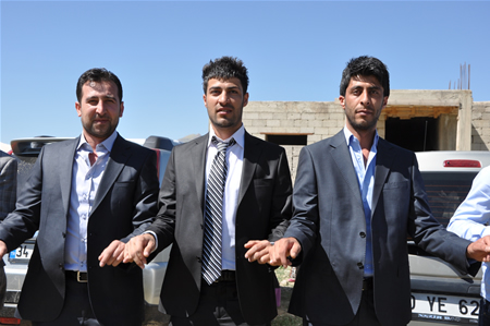 Yüksekova'da 18-19 Haziran 2011 tarihleri arasında yapılan düğünleri sizler için sayfamıza taşıdık.