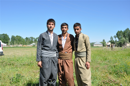 Yüksekova'da 18-19 Haziran 2011 tarihleri arasında yapılan düğünleri sizler için sayfamıza taşıdık.