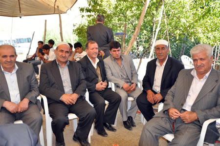 Yüksekova'da 18-19 Haziran 2011 tarihleri arasında yapılan düğünleri sizler için sayfamıza taşıdık.