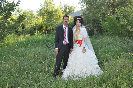 Yüksekova'da 18-19 Haziran 2011 tarihleri arasında yapılan düğünleri sizler için sayfamıza taşıdık.