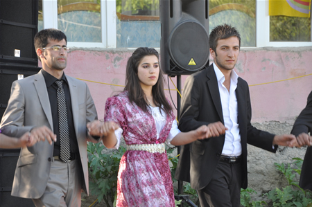 Yüksekova'da 18-19 Haziran 2011 tarihleri arasında yapılan düğünleri sizler için sayfamıza taşıdık.