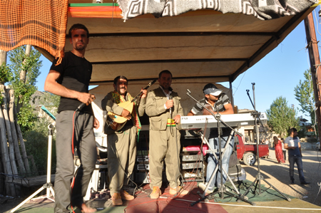 Yüksekova'da 18-19 Haziran 2011 tarihleri arasında yapılan düğünleri sizler için sayfamıza taşıdık.