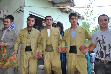 Yüksekova'da 18-19 Haziran 2011 tarihleri arasında yapılan düğünleri sizler için sayfamıza taşıdık.