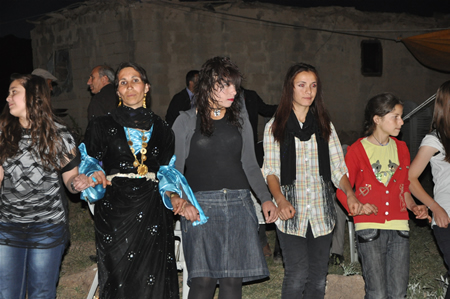 Yüksekova'da 18-19 Haziran 2011 tarihleri arasında yapılan düğünleri sizler için sayfamıza taşıdık.