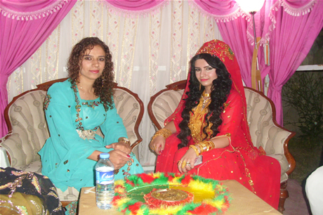 Yüksekova'da 02.03. Temmuz 2011 tarihlerinde evlenen bazı çiftleri sizler için sayfamıza taşıdık. Bizde Yüksekova Güncel Ailesi olarak tüm çiftlere mutluluklar dileriz