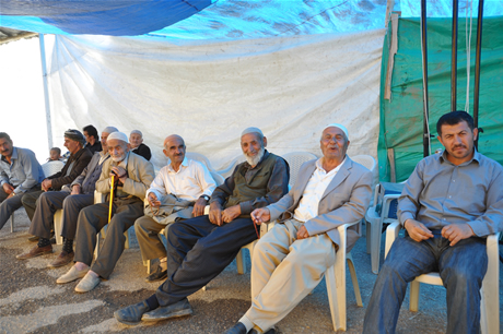 Yüksekova'da 02.03. Temmuz 2011 tarihlerinde evlenen bazı çiftleri sizler için sayfamıza taşıdık. Bizde Yüksekova Güncel Ailesi olarak tüm çiftlere mutluluklar dileriz