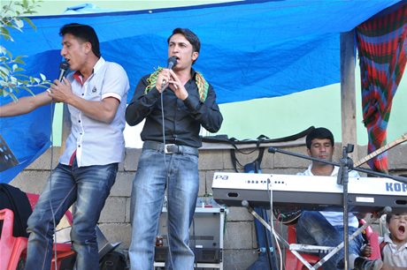 Yüksekova'da 02.03. Temmuz 2011 tarihlerinde evlenen bazı çiftleri sizler için sayfamıza taşıdık. Bizde Yüksekova Güncel Ailesi olarak tüm çiftlere mutluluklar dileriz