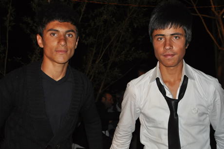 Yüksekova'da 02.03. Temmuz 2011 tarihlerinde evlenen bazı çiftleri sizler için sayfamıza taşıdık. Bizde Yüksekova Güncel Ailesi olarak tüm çiftlere mutluluklar dileriz