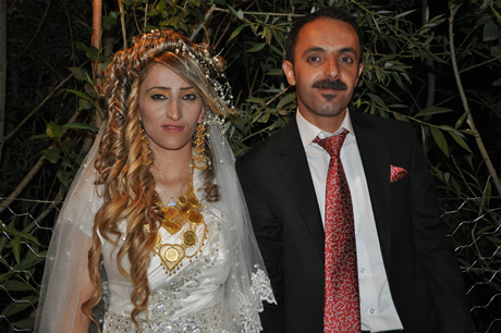 Yüksekova'da 02.03. Temmuz 2011 tarihlerinde evlenen bazı çiftleri sizler için sayfamıza taşıdık. Bizde Yüksekova Güncel Ailesi olarak tüm çiftlere mutluluklar dileriz