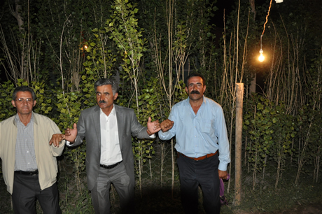 Yüksekova'da 02.03. Temmuz 2011 tarihlerinde evlenen bazı çiftleri sizler için sayfamıza taşıdık. Bizde Yüksekova Güncel Ailesi olarak tüm çiftlere mutluluklar dileriz