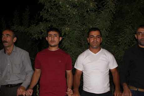 Yüksekova'da 16-17 Temmuz 2011 tarihlerinde evlenen bazı çiftleri sizler için sayfamıza taşıdık. Yüksekova Güncel Ailesi olarak tüm çiftlerimize mutluluklar diliyoruz