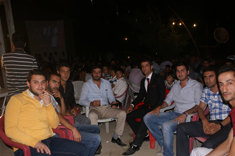 Yüksekova'da 16-17 Temmuz 2011 tarihlerinde evlenen bazı çiftleri sizler için sayfamıza taşıdık. Yüksekova Güncel Ailesi olarak tüm çiftlerimize mutluluklar diliyoruz