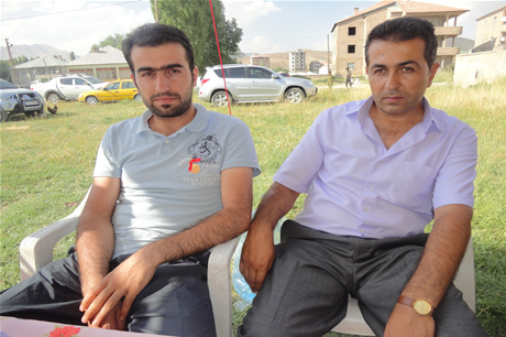 Yüksekova'da 16-17 Temmuz 2011 tarihlerinde evlenen bazı çiftleri sizler için sayfamıza taşıdık. Yüksekova Güncel Ailesi olarak tüm çiftlerimize mutluluklar diliyoruz