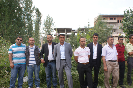 Yüksekova'da 16-17 Temmuz 2011 tarihlerinde evlenen bazı çiftleri sizler için sayfamıza taşıdık. Yüksekova Güncel Ailesi olarak tüm çiftlerimize mutluluklar diliyoruz