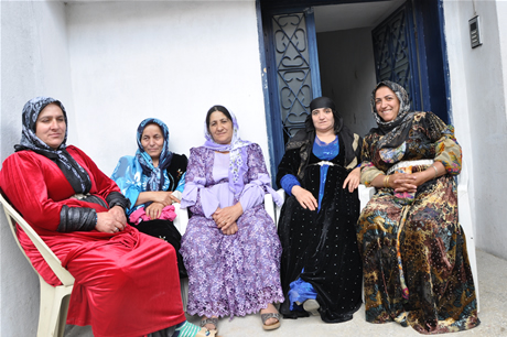 Yüksekova'da 23-24 Temmuz 2011 tarihlerinde evlenen bazı çiftleri sizler için sayfamıza taşıdık. Yüksekova Güncel Ailesi olarak tüm çiftlerimize mutluluklar diliyoruz...