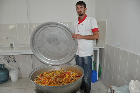 Yüksekova'da 23-24 Temmuz 2011 tarihlerinde evlenen bazı çiftleri sizler için sayfamıza taşıdık. Yüksekova Güncel Ailesi olarak tüm çiftlerimize mutluluklar diliyoruz...