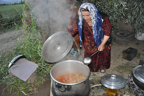 Yüksekova'da 23-24 Temmuz 2011 tarihlerinde evlenen bazı çiftleri sizler için sayfamıza taşıdık. Yüksekova Güncel Ailesi olarak tüm çiftlerimize mutluluklar diliyoruz...