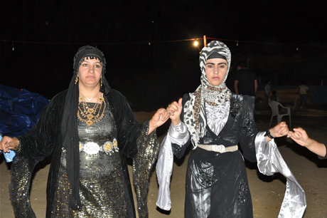 Yüksekova'da 23-24 Temmuz 2011 tarihlerinde evlenen bazı çiftleri sizler için sayfamıza taşıdık. Yüksekova Güncel Ailesi olarak tüm çiftlerimize mutluluklar diliyoruz...