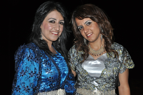 Yüksekova'da 23-24 Temmuz 2011 tarihlerinde evlenen bazı çiftleri sizler için sayfamıza taşıdık. Yüksekova Güncel Ailesi olarak tüm çiftlerimize mutluluklar diliyoruz...