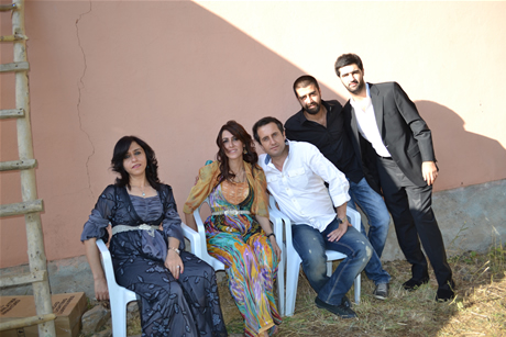 Yüksekova'da 03-04 Eylül 2011 tarihlerinde evlenen bazı çiftleri sizler için sayfamıza taşıdık. Yüksekova Güncel Ailesi olarak tüm çiftlerimize mutluluklar diliyoruz...