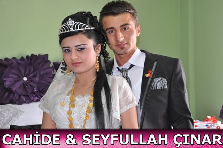 Hakkari'nin Yüksekova ilçesinde 10-11.2011 Eylül Dünya evine giren bazı çiftlerimizi sizler için sayfamıza taşıdık. Yüksekova Güncel ailesi olarak tüm çiftlerimize mutluluklar dileriz.