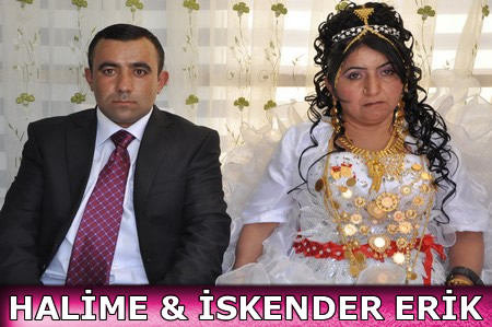 Hakkari'nin Yüksekova ilçesinde 10-11.2011 Eylül Dünya evine giren bazı çiftlerimizi sizler için sayfamıza taşıdık. Yüksekova Güncel ailesi olarak tüm çiftlerimize mutluluklar dileriz.