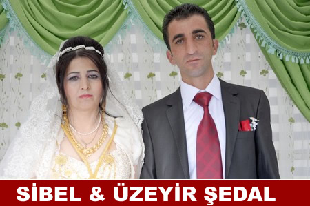 Hakkari'nin Yüksekova ilçesinde 17-18.2011 Eylül Dünya evine giren bazı çiftlerimizi sizler için sayfamıza taşıdık. Yüksekova Güncel ailesi olarak tüm çiftlerimize mutluluklar dileriz.