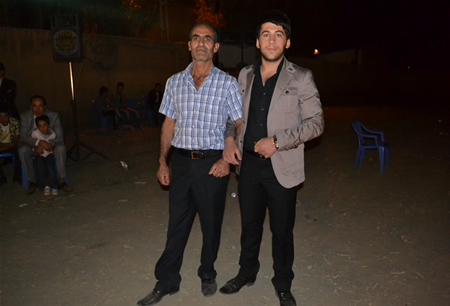 Hakkari'nin Yüksekova ilçesinde 17-18.2011 Eylül Dünya evine giren bazı çiftlerimizi sizler için sayfamıza taşıdık. Yüksekova Güncel ailesi olarak tüm çiftlerimize mutluluklar dileriz.