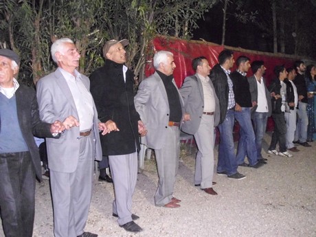 Yüksekova Güncel İmtiyaz Sahibi Cahit Yiğitin  kardeşi Hakim Yiğit yapılan görkemli bir törenle dünya evine girdi.