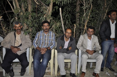 Yüksekova Güncel İmtiyaz Sahibi Cahit Yiğitin  kardeşi Hakim Yiğit yapılan görkemli bir törenle dünya evine girdi.