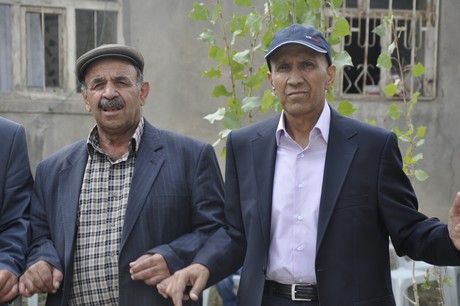 Yüksekova Güncel İmtiyaz Sahibi Cahit Yiğitin  kardeşi Hakim Yiğit yapılan görkemli bir törenle dünya evine girdi.