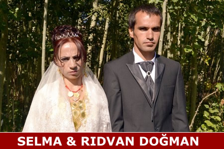 Hakkari'nin Yüksekova ilçesinde 02-10.2011 Ekim Dünya evine giren bazı çiftlerimizi sizler için sayfamıza taşıdık. Yüksekova Güncel ailesi olarak tüm çiftlerimize mutluluklar dileriz.