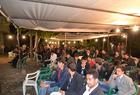 Hakkari'nin Yüksekova ilçesinde 02-10.2011 Ekim Dünya evine giren bazı çiftlerimizi sizler için sayfamıza taşıdık. Yüksekova Güncel ailesi olarak tüm çiftlerimize mutluluklar dileriz.